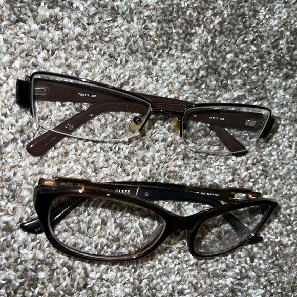 Gucci & Guess Frames & Eyeglass Case - Picture 5 of 10